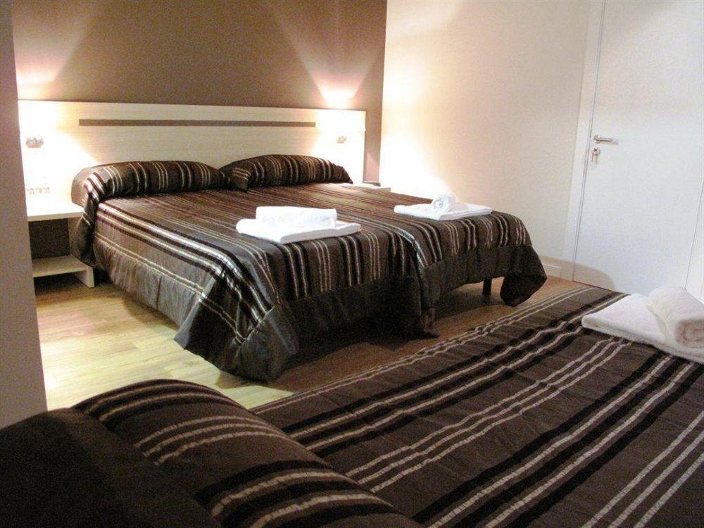 Hostal Barcelona Centro Екстериор снимка