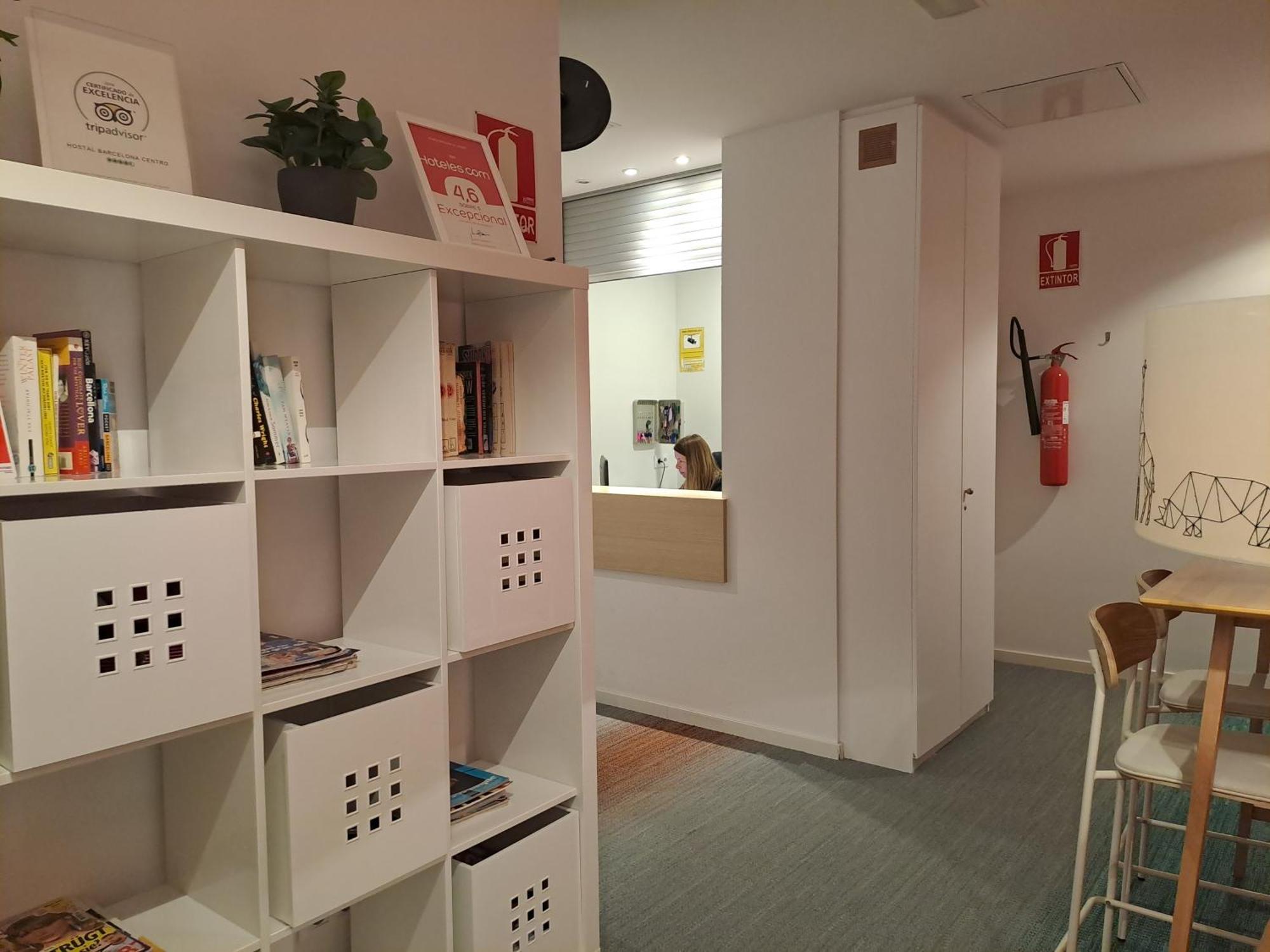 Hostal Barcelona Centro Екстериор снимка