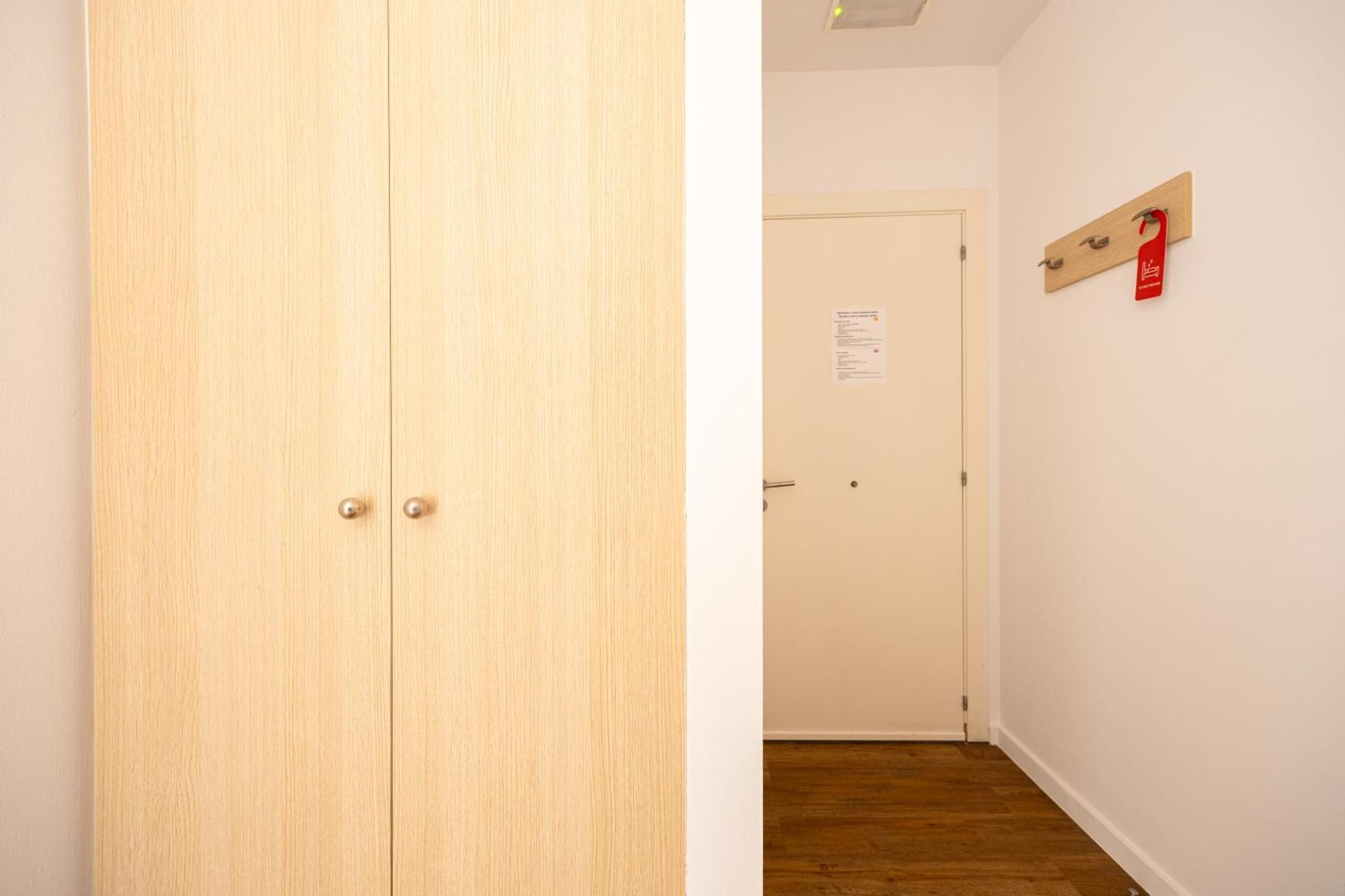 Hostal Barcelona Centro Екстериор снимка
