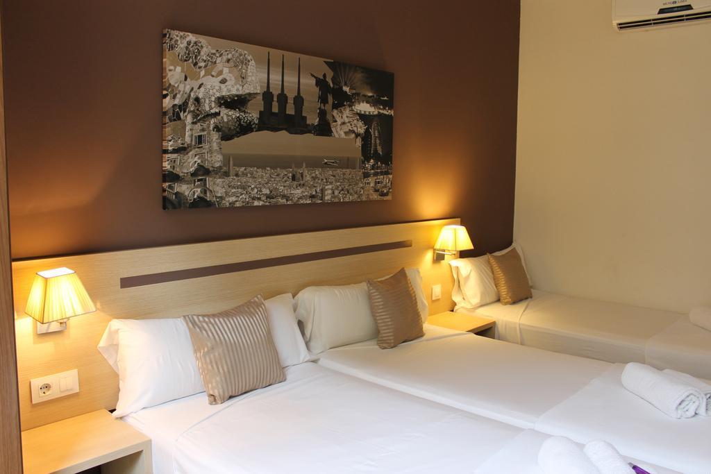 Hostal Barcelona Centro Екстериор снимка