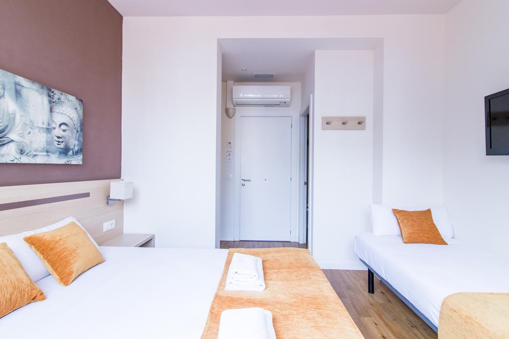 Hostal Barcelona Centro Екстериор снимка