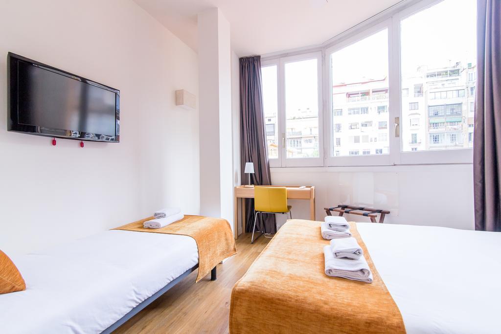 Hostal Barcelona Centro Екстериор снимка