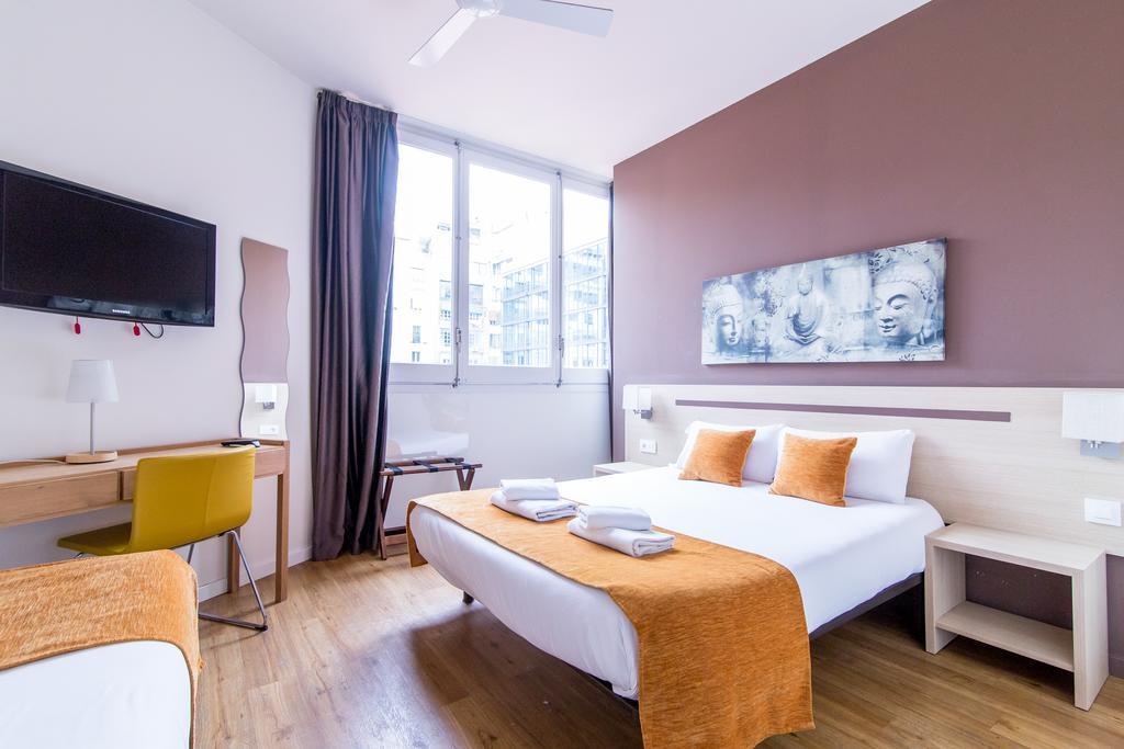 Hostal Barcelona Centro Екстериор снимка