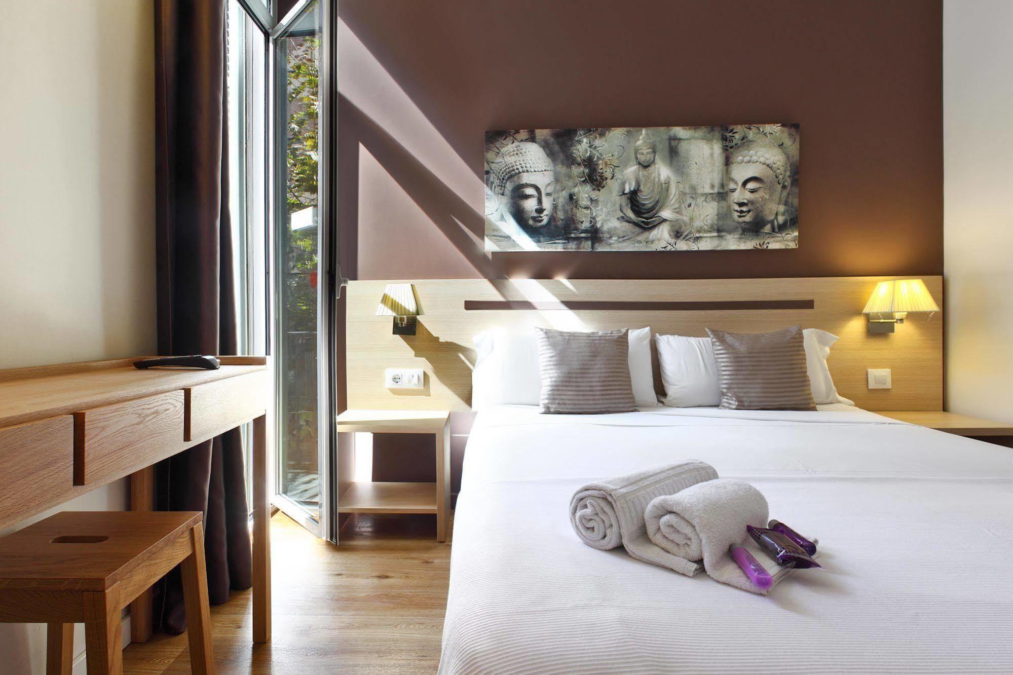 Hostal Barcelona Centro Екстериор снимка